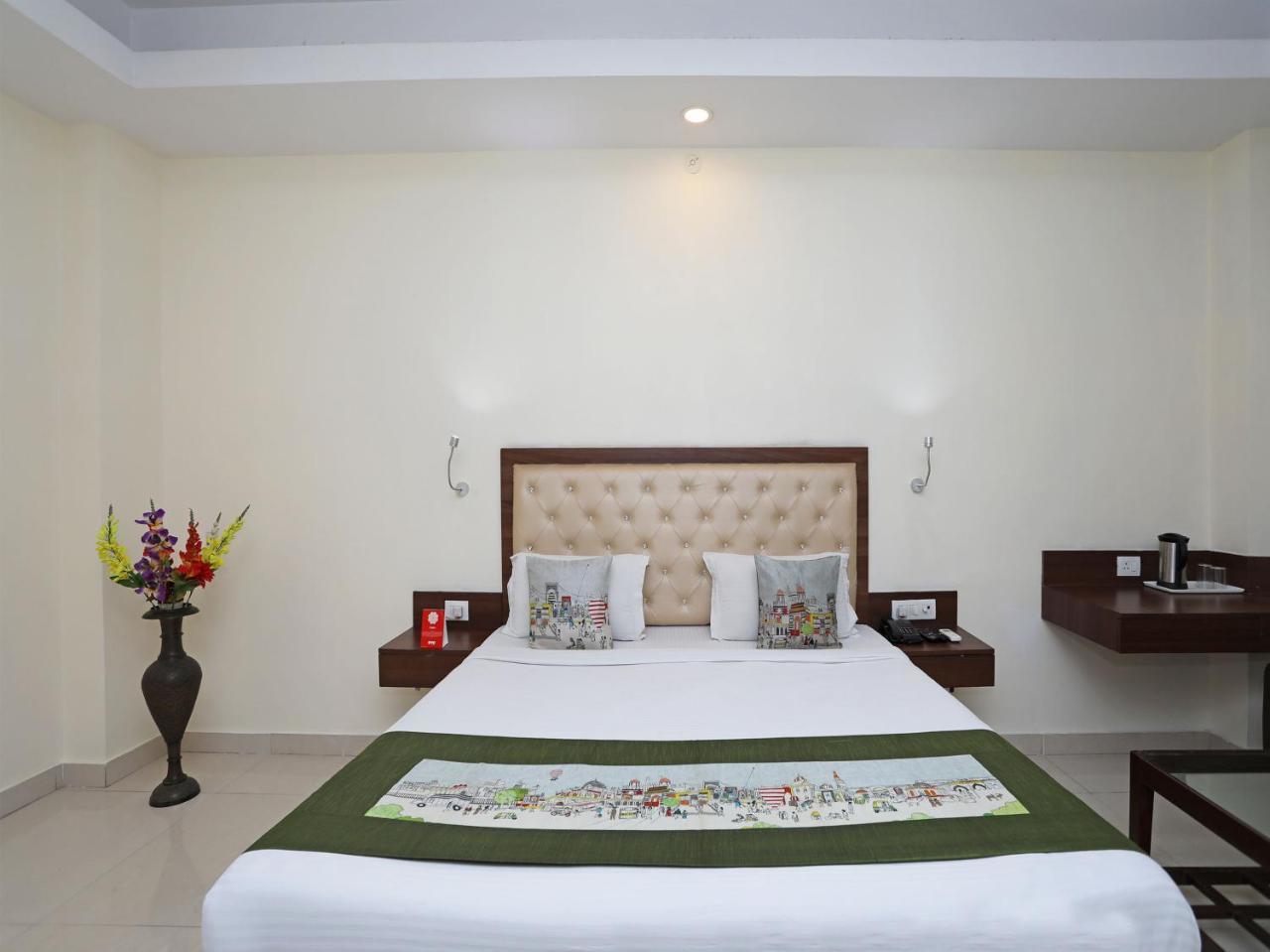 Oyo 680 Hotel Ranjana Heritage Lucknow Zewnętrze zdjęcie