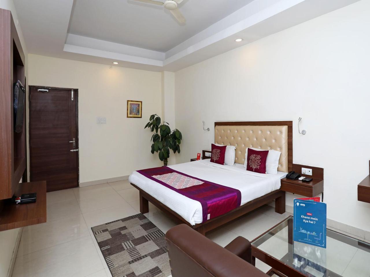 Oyo 680 Hotel Ranjana Heritage Lucknow Zewnętrze zdjęcie