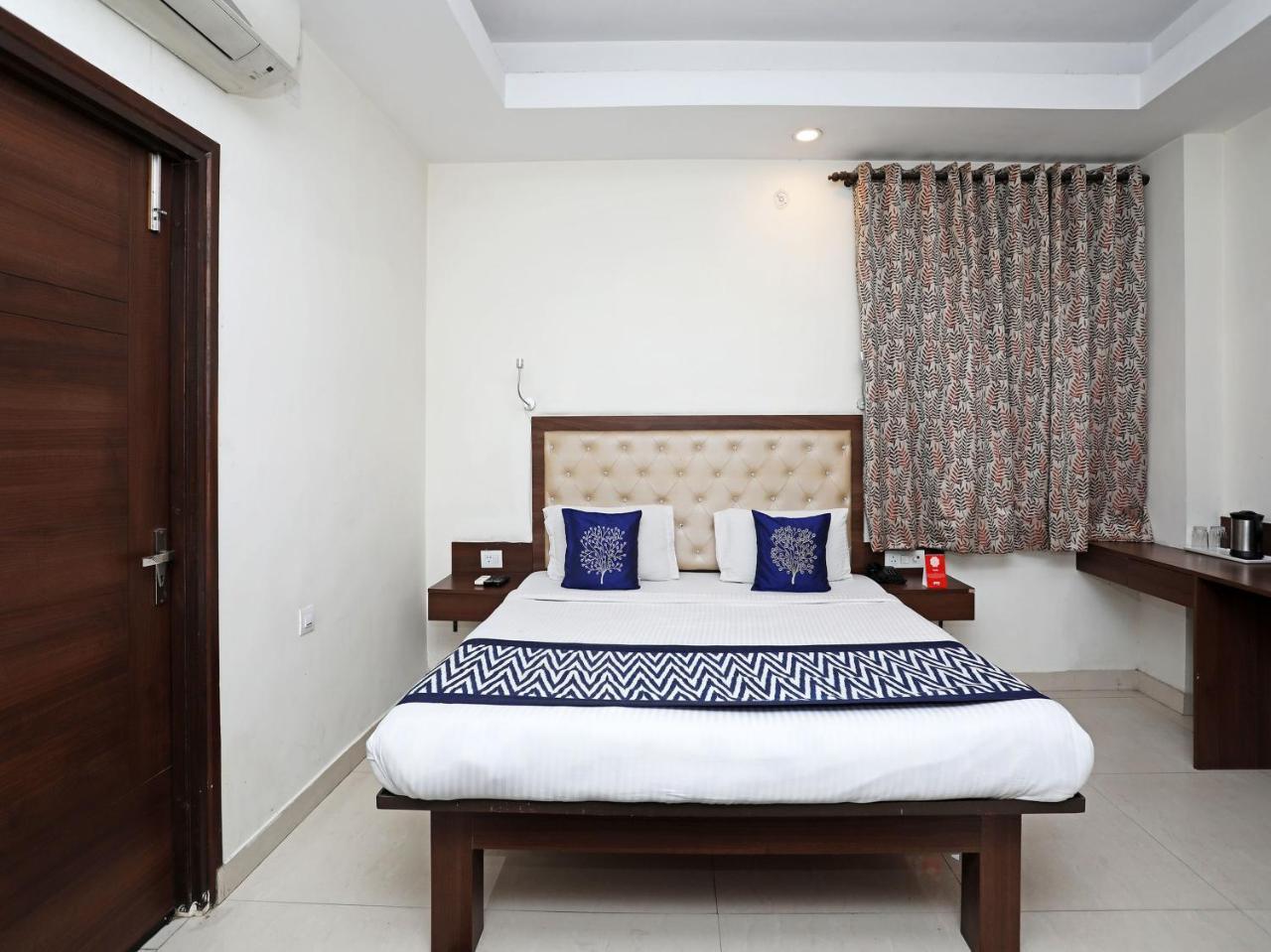 Oyo 680 Hotel Ranjana Heritage Lucknow Zewnętrze zdjęcie