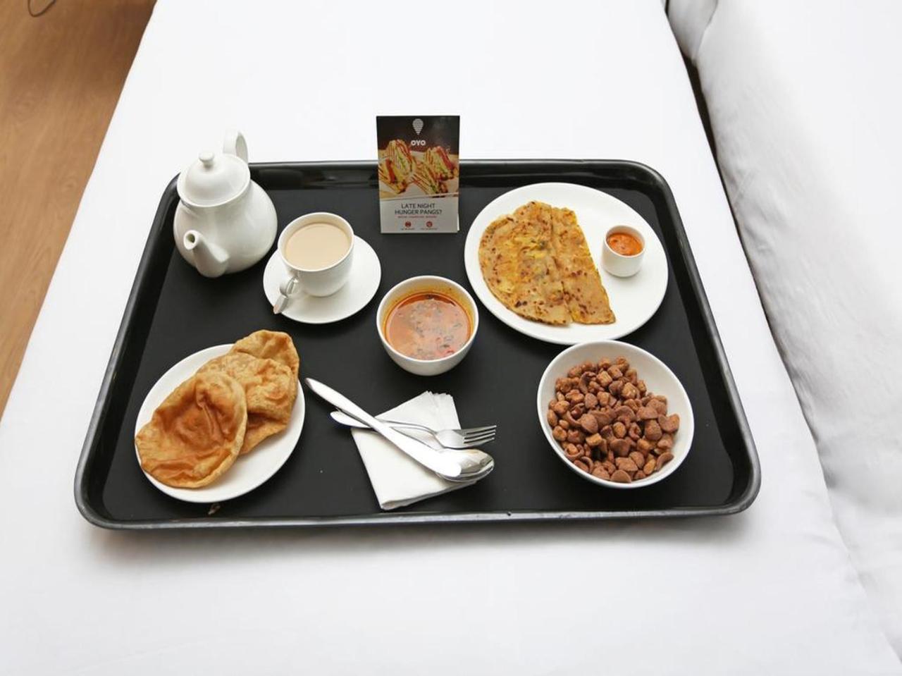 Oyo 680 Hotel Ranjana Heritage Lucknow Zewnętrze zdjęcie
