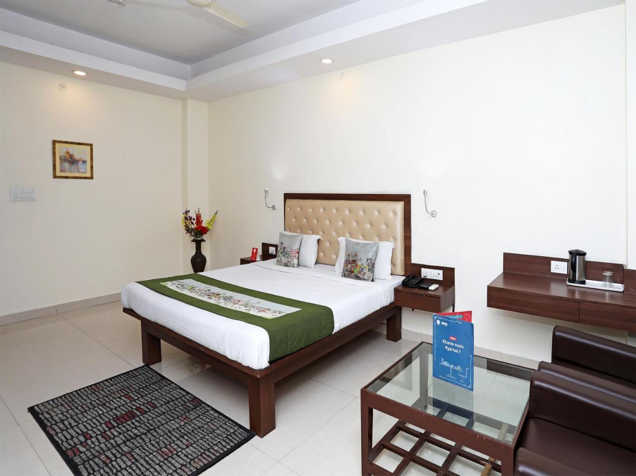 Oyo 680 Hotel Ranjana Heritage Lucknow Zewnętrze zdjęcie